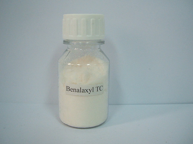 Benalaxyl; CAS NO 71626-11-4; A phenylamide (acylalanine) fungicide used to control Oomycetes