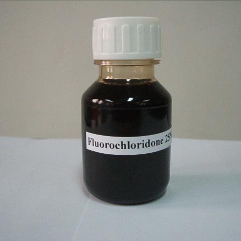 Fluorochloridone; CAS NO 61213-25-0; EC NO 262-661-3; flurochloridone herbicide used to control broad-leaved weeds